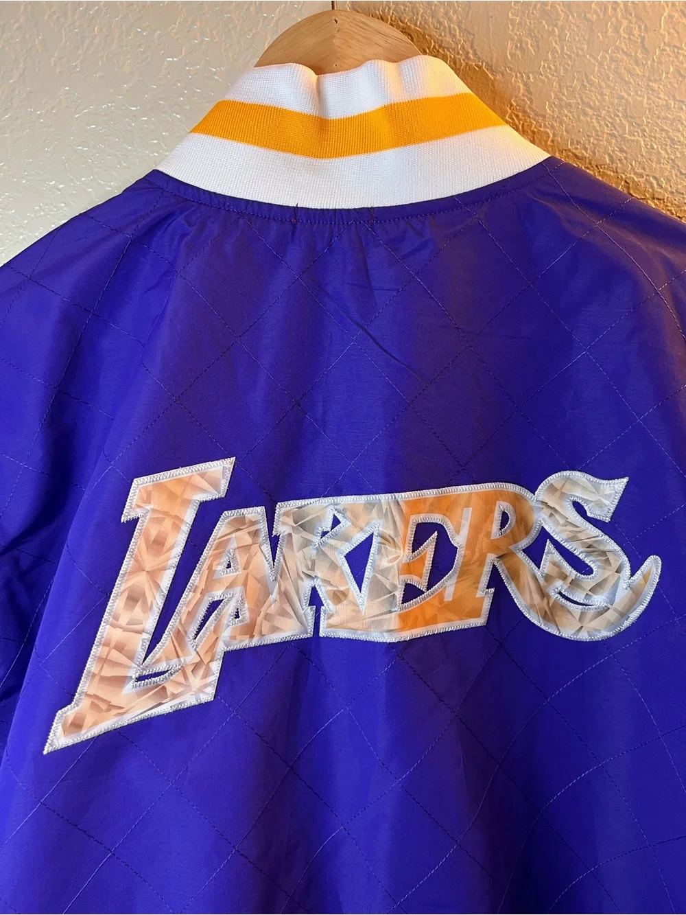 Lakers Mitchell & Ness Hardwood Classics 75th Anniversary Warmup Jacket Size XXL